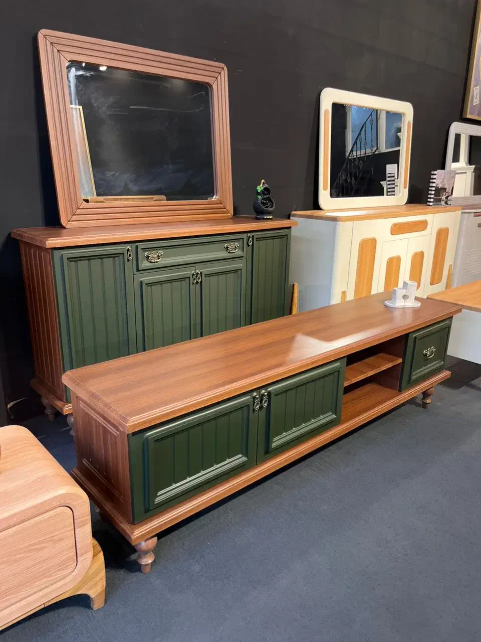 میز تلویزیون/ کنسول / جاکفشی|میز تلویزیون|تهران, شهید رجایی|دیوار