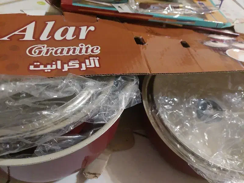 قابلمه ها و تابه استفاده نشده زیرقیمت بدلیل مهاجرت|ظروف پختوپز|ساری, |دیوار