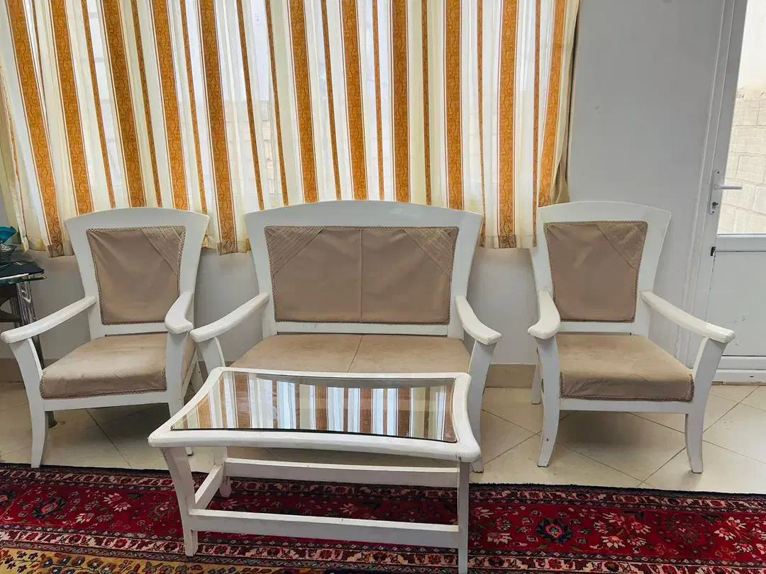 مبل ۷نفره درمجموع ۱۴|مبلمان خانگی و میز عسلی|قم, انسجام|دیوار