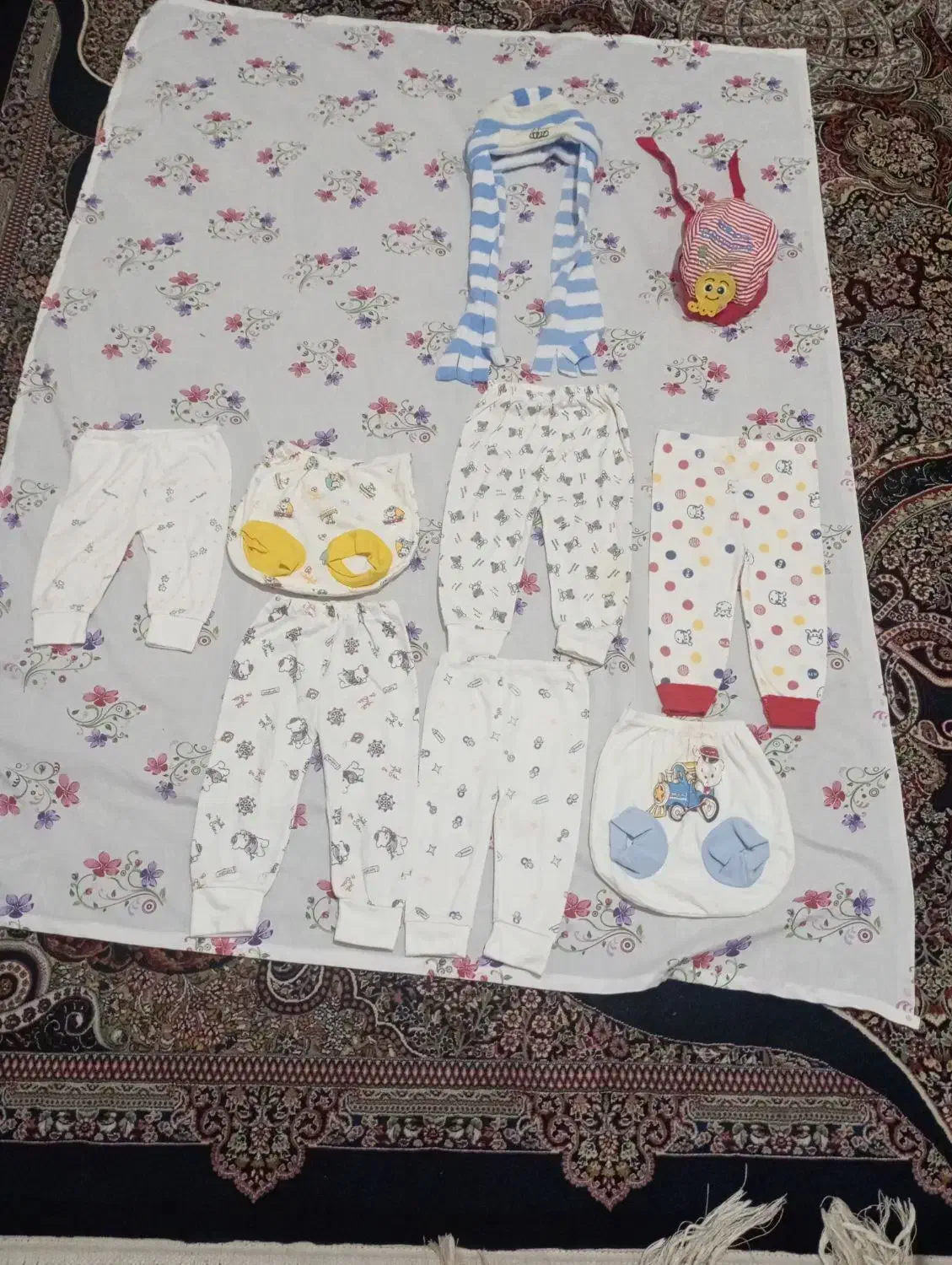 لباس بچه گانه|لباس|لنگرود, |دیوار