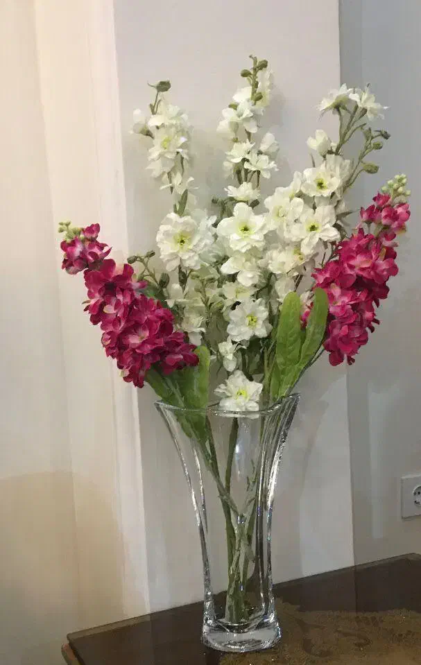 پنج شاخه گل وارداتی|گل مصنوعی|تهران, صادقیه|دیوار