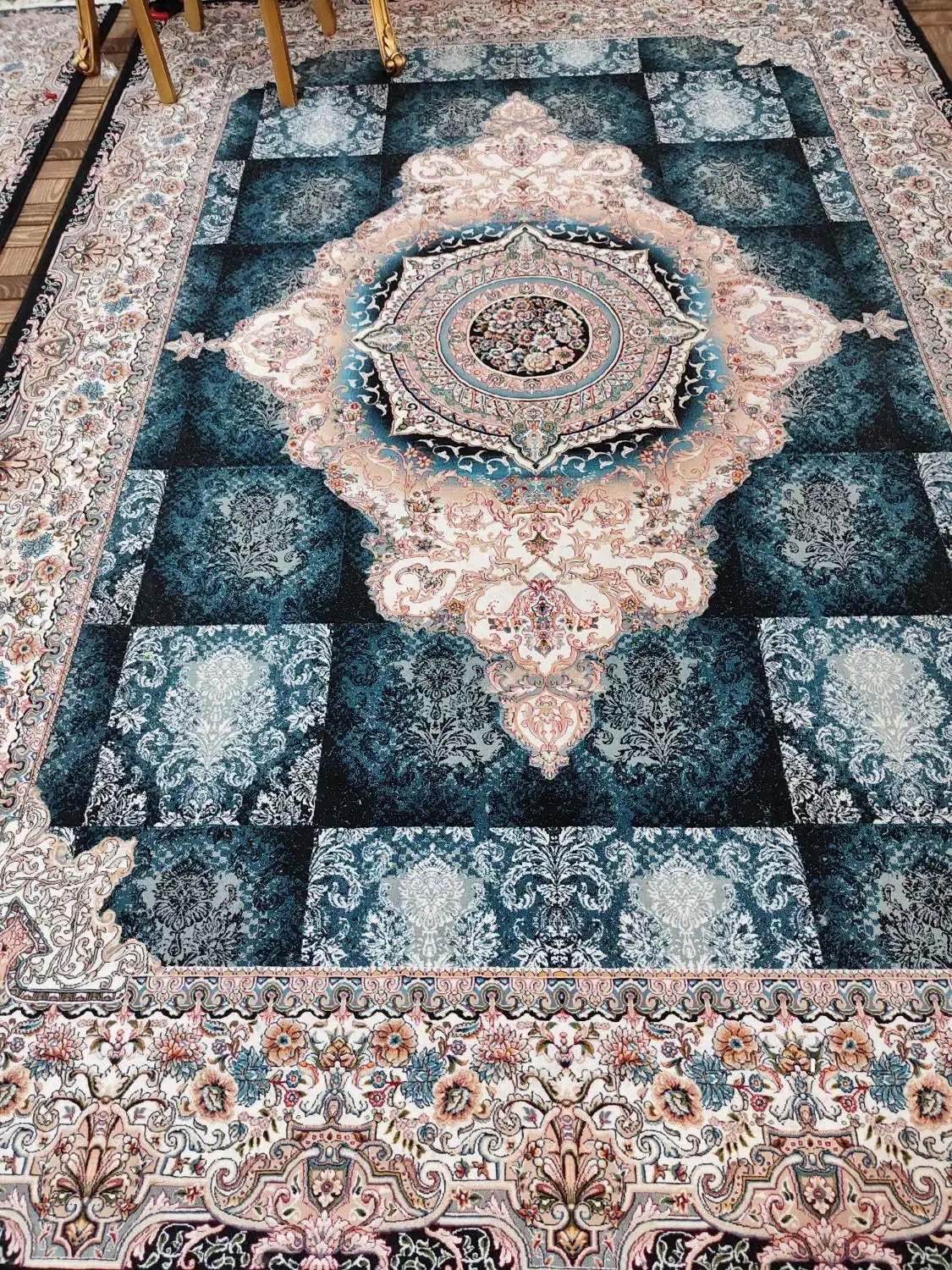 یک جفت فرش نه متری سالم بدون سوختگی و پارگی|فرش|اردبیل, |دیوار