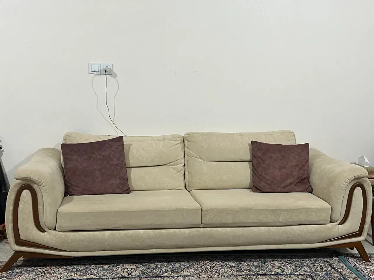 مبل راحتی ۸نفره|مبلمان خانگی و میز عسلی|بردسکن, |دیوار