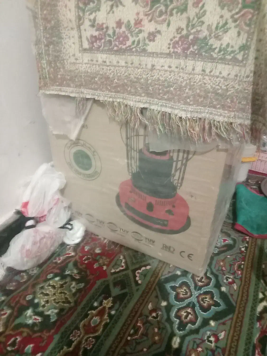 چراغ فروشی سالم  نو نو کسی خواست تماس بگیرد|بخاری، هیتر، شومینه|زابل, |دیوار