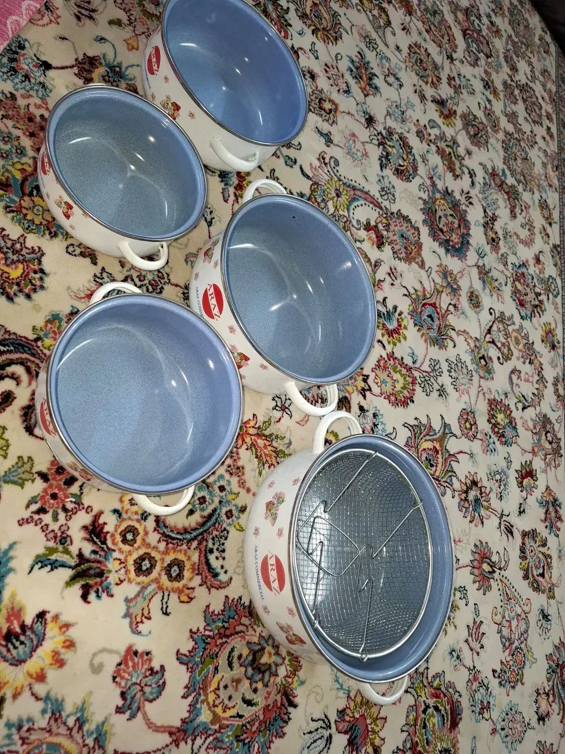 قابلمه لعابی معاوضه با سرویس آکروپال یا چینی|ظروف پختوپز|مشهد, رستگار|دیوار