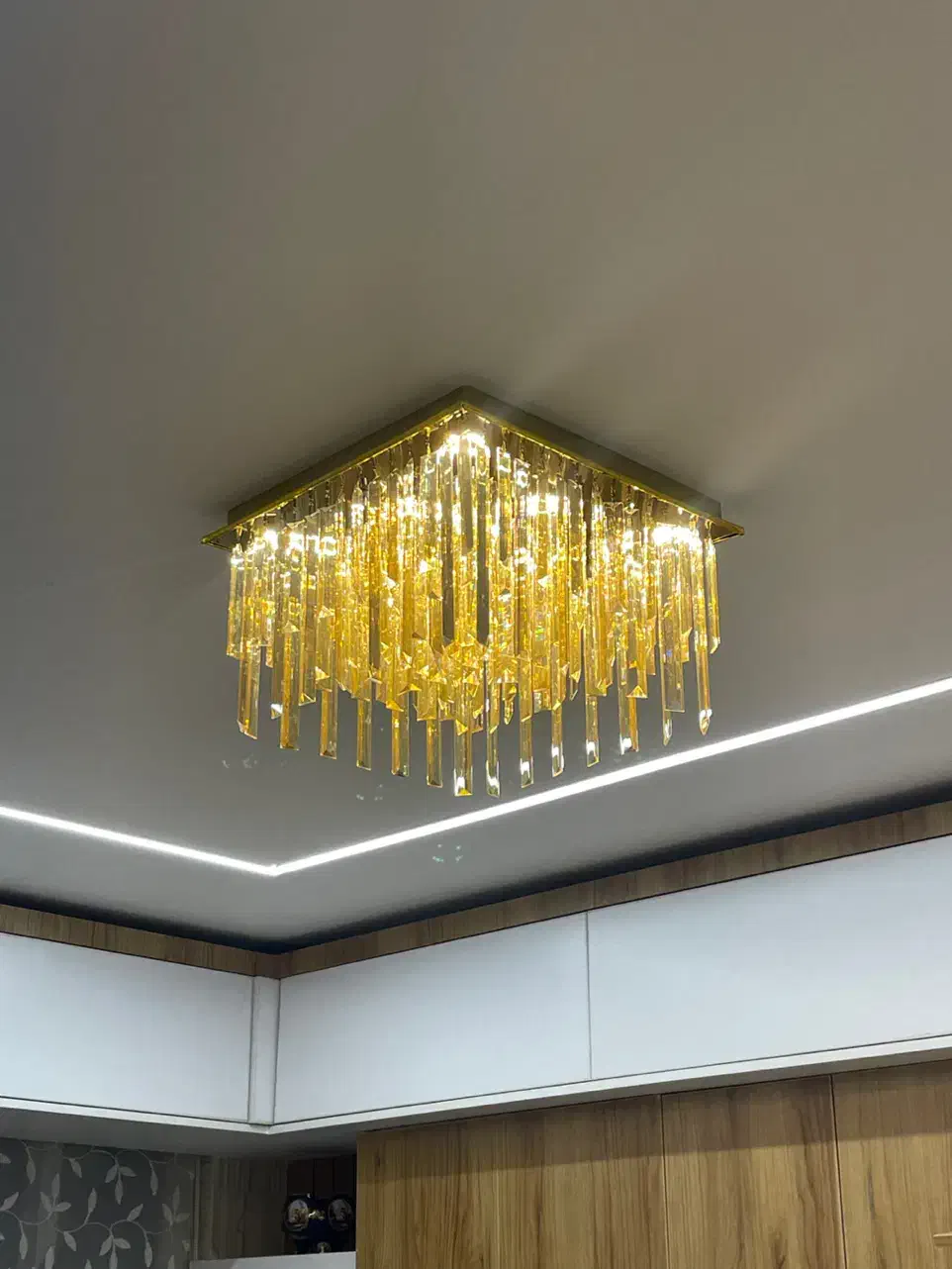 لوستر شیک|لوستر و چراغ آویز|آمل, |دیوار