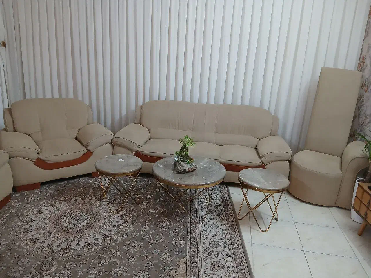مبل ۸ نفره|مبلمان خانگی و میز عسلی|نیشابور, شریعتی|دیوار