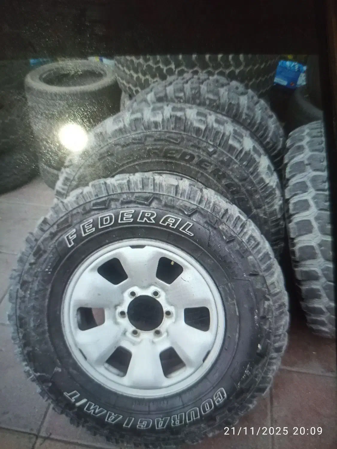 لاستیک پاترول و آفرودی گلجنگی|قطعات یدکی و لوازم جانبی|فردیس, شهرک ۱۱۰|دیوار