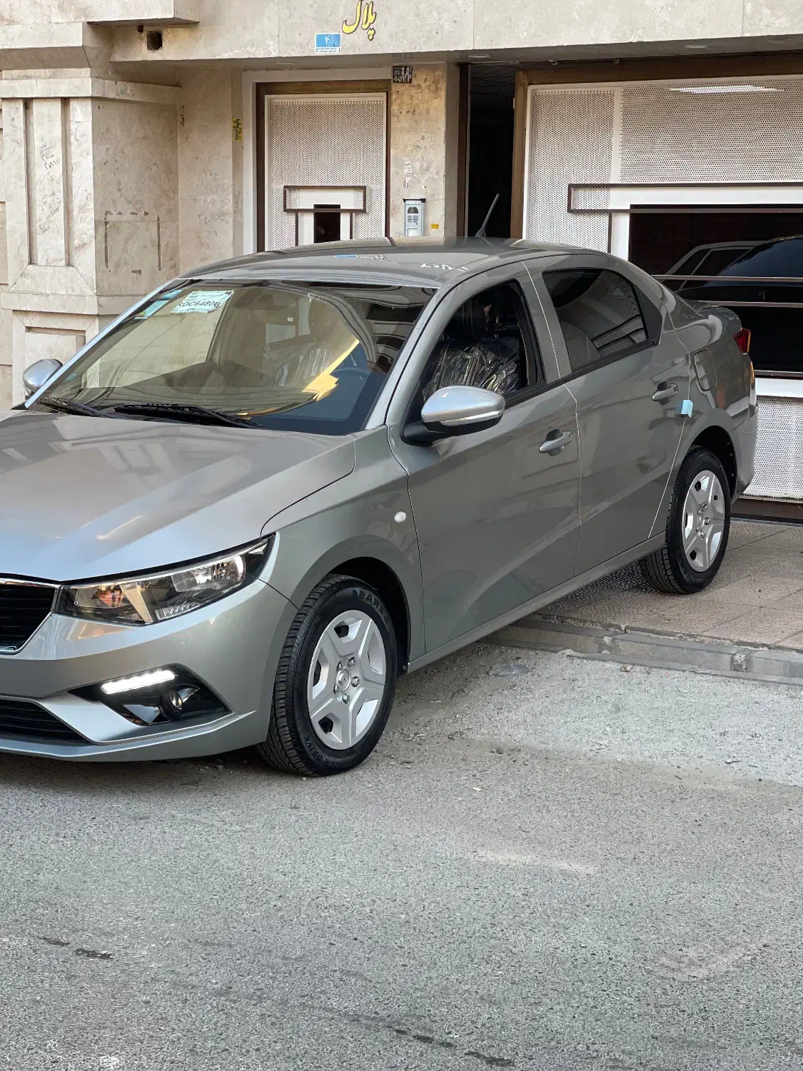 تارا ۱۴۰۳ تیتانیوم|خودرو سواری و وانت|کرج, فاز ۱ مهرشهر|دیوار