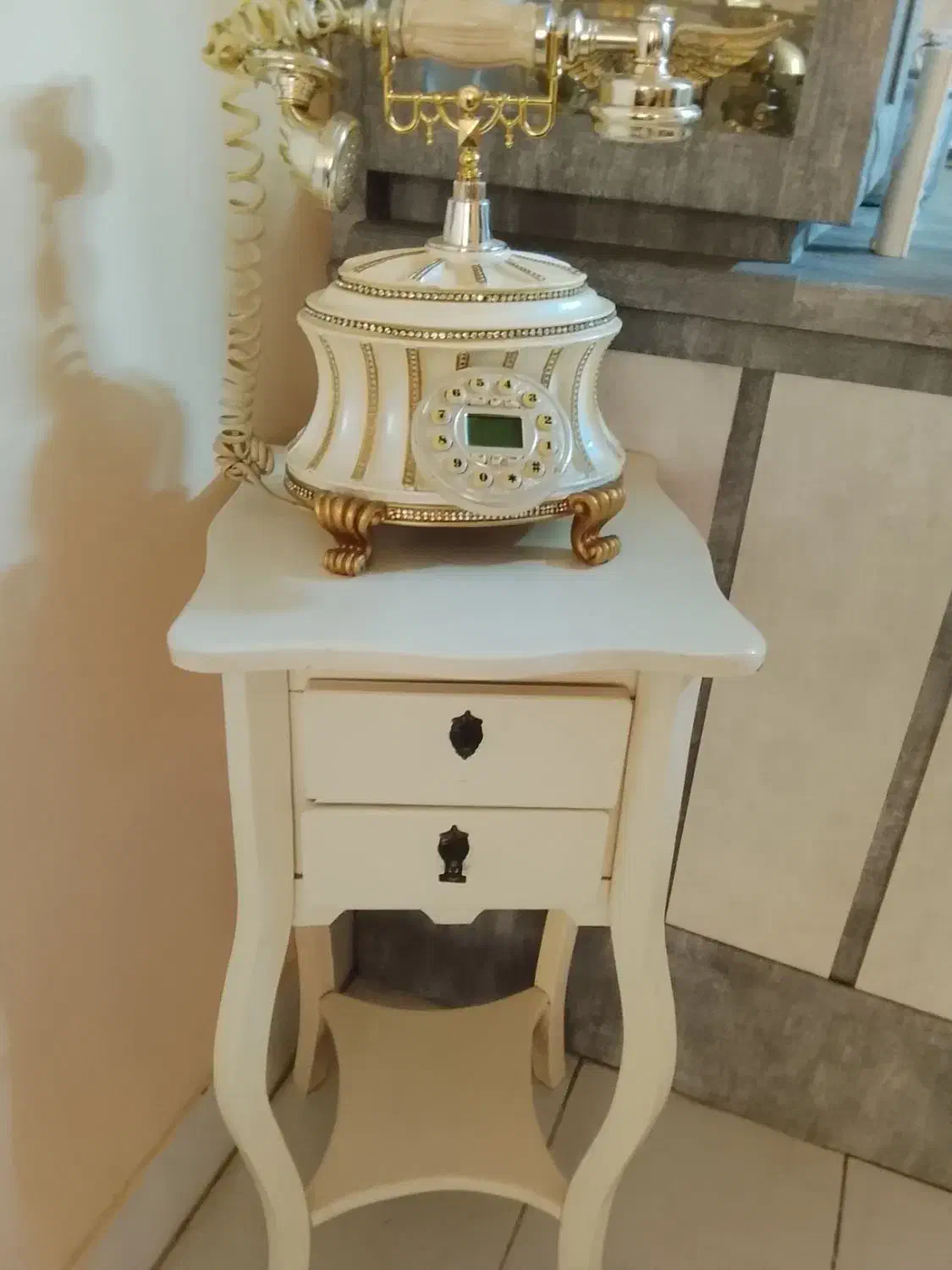 تلفن و میز|تلفن رومیزی|مشهد, فاطمیه|دیوار