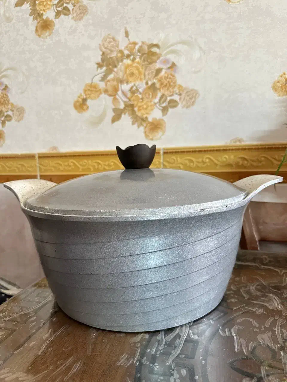 قابلمه نچسب سایزبزرگ|ظروف پختوپز|مشهد, شهید علی محمدی|دیوار