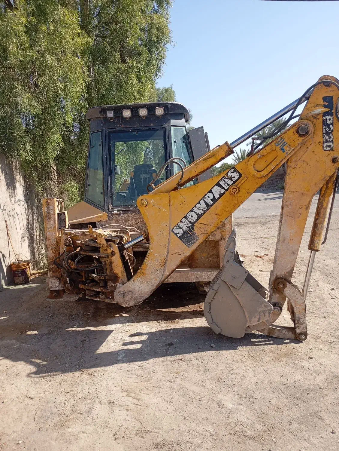 بیل مکانیکی سنوپارس ۲۲۰ مدل ۹۳|خودرو سنگین|بم, |دیوار