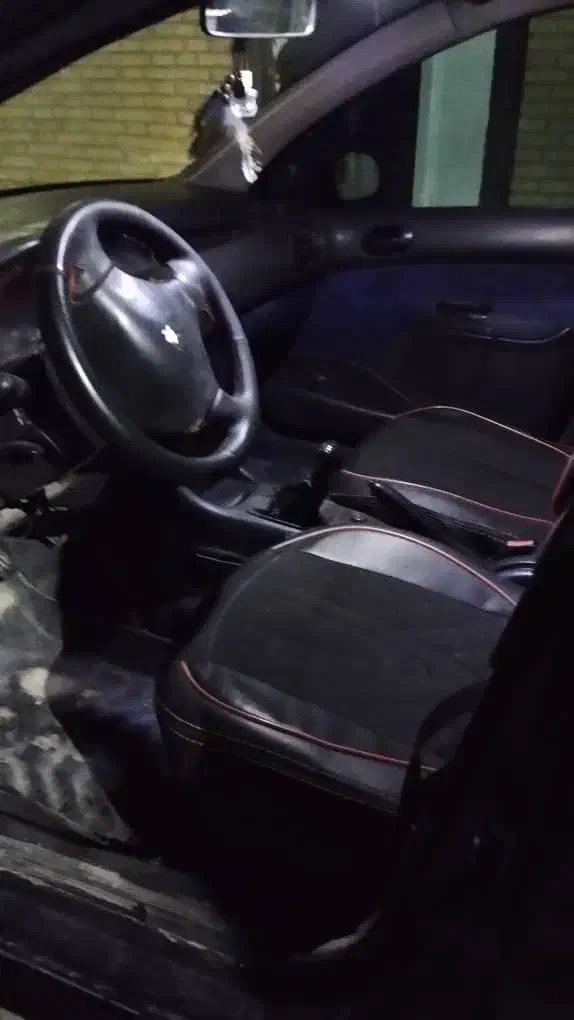 206مشکی|خودرو سواری و وانت|تفت, |دیوار