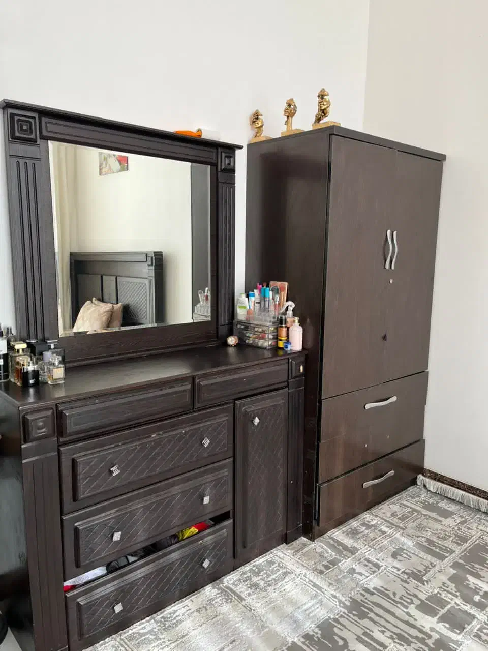 سرویس و خواب و کمد|تخت و سرویس خواب|میبد, |دیوار