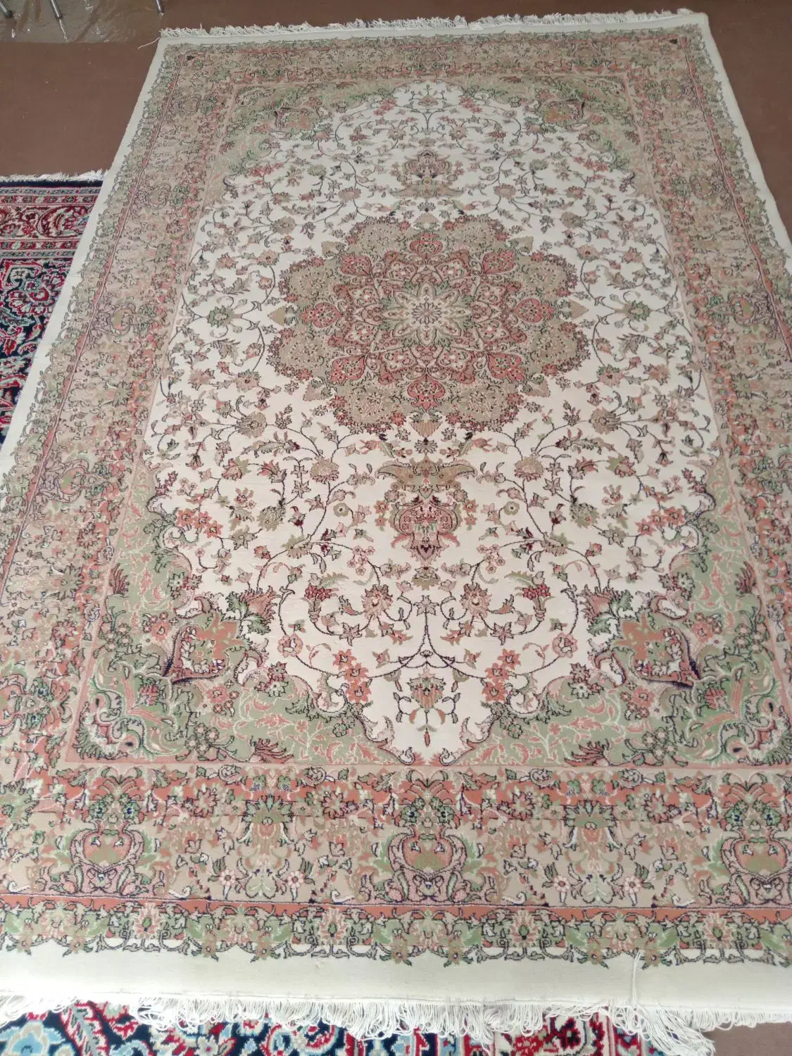 چند قلم وسایل خانه نوی نو|رختخواب، بالش، پتو|تبریز, |دیوار