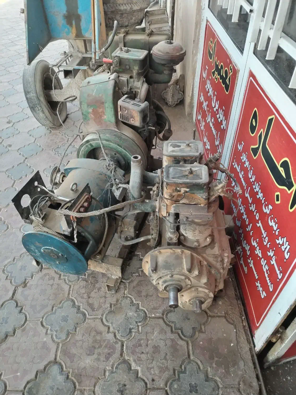 موتور برق|ابزارآلات|باخزر, |دیوار