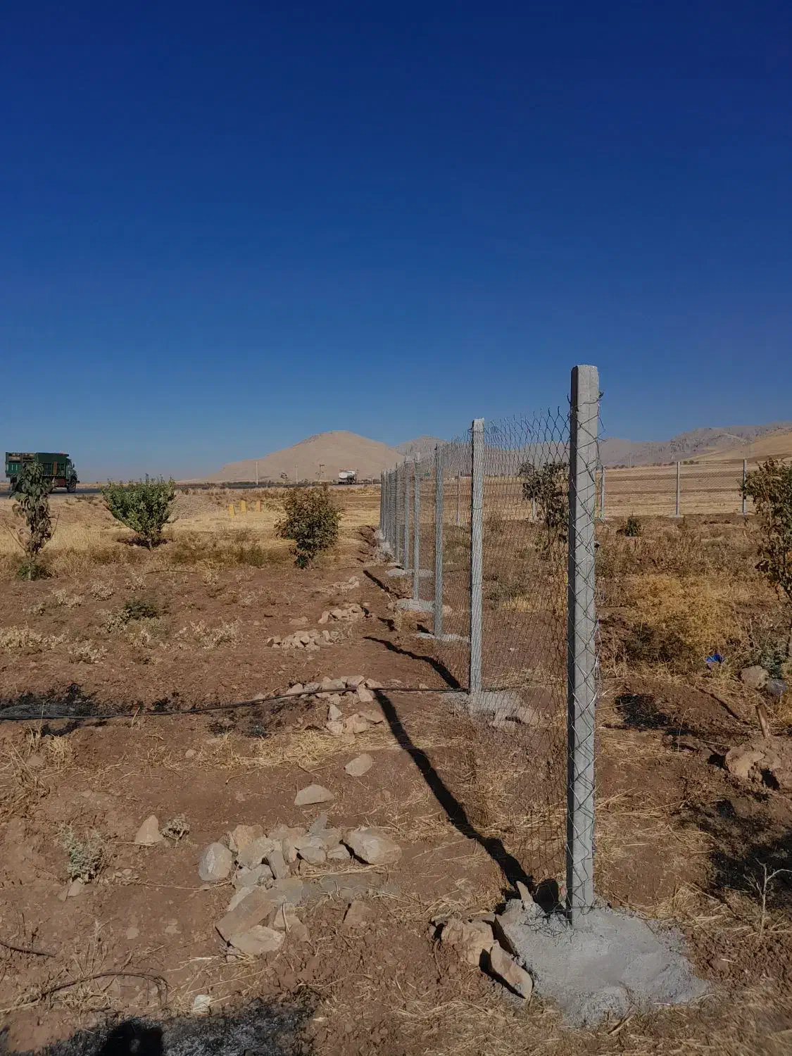 جوشکاری فنس کشی|خدمات پیشه و مهارت|کوزران, |دیوار