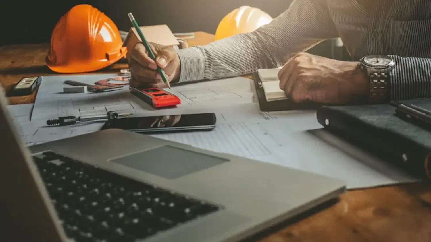 مهندس دفتر فنی خانم|استخدام معماری، عمران و ساختمانی|رشت, کوی فرهنگیان|دیوار