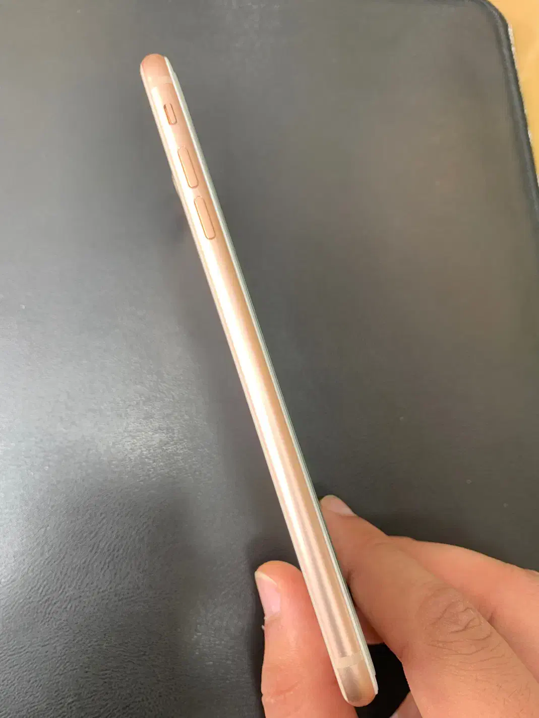 ایفون ۸پلاس|موبایل|سراب, |دیوار