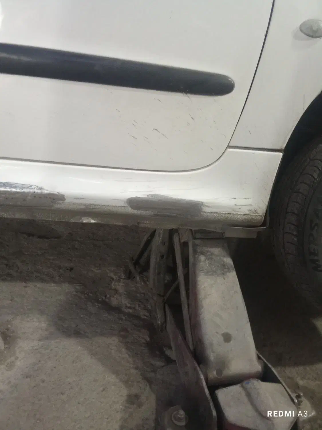 صافکاری‌بی‌رنگ‌‌بادستگاه‌،رکاب‌‌ودوبل‌بدون‌شکاف|خدمات موتور و ماشین|خرم‌آباد, |دیوار