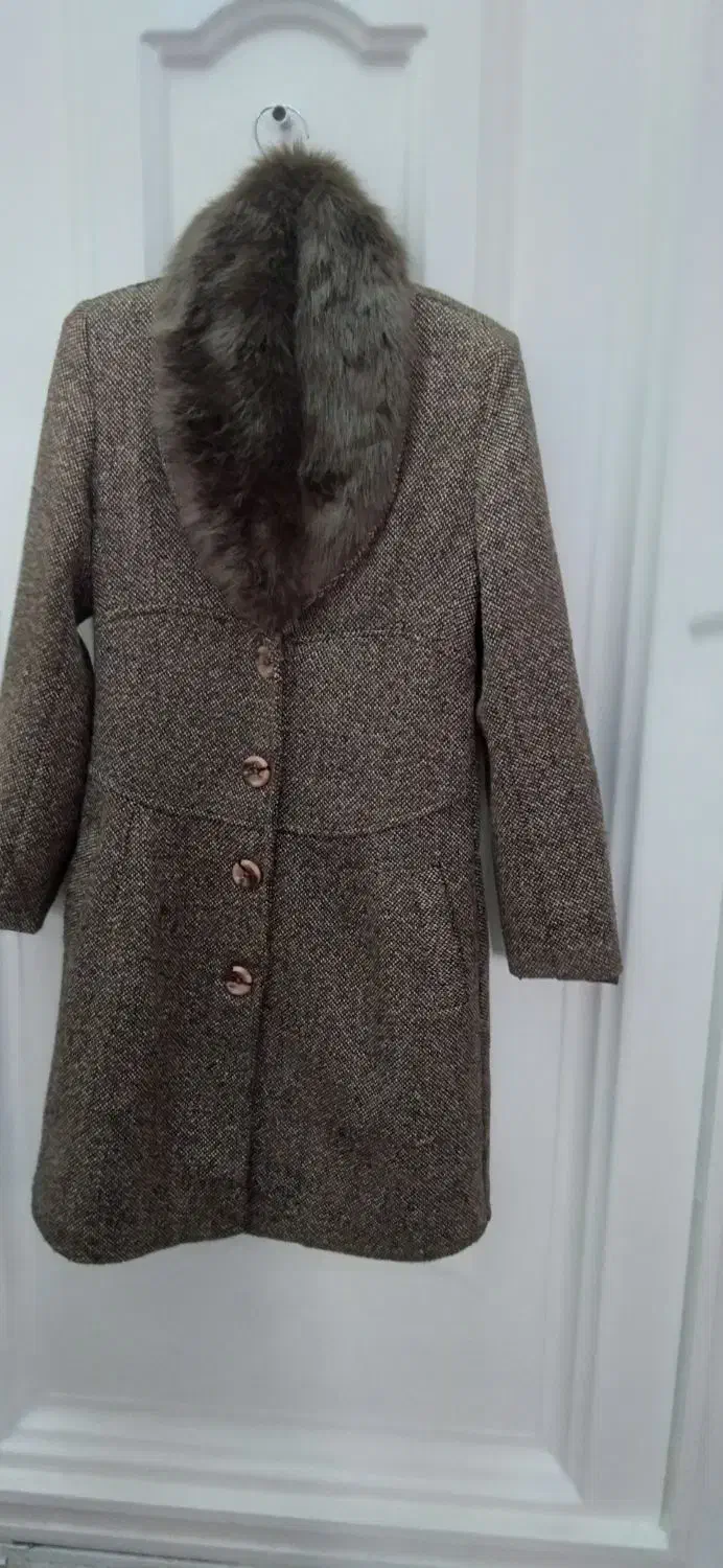 پالتو زمستانی نو سایز ۴۲ بفروش میرسد|لباس|خرم‌آباد, |دیوار