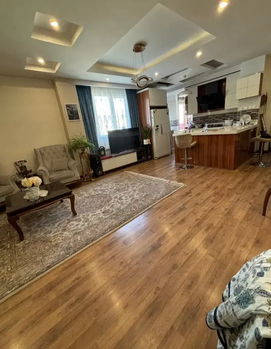 98متر /2خوابه /غرق در نور / فول امکانات /تکواحدی|فروش آپارتمان|تهران, شادمان|دیوار