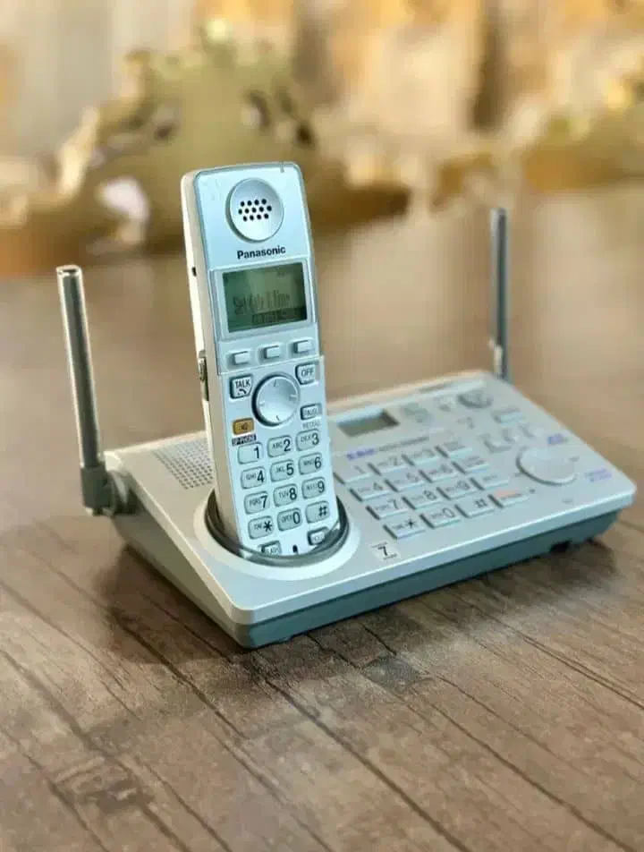 تلفن اصل پاناسونیک شرکتی مدل kx-TG5776s|تلفن رومیزی|تبریز, |دیوار