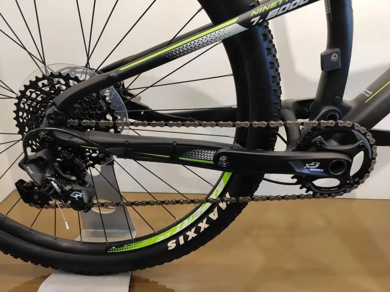 دوچرخه 29benelli بنلی و merida27/5 مریدا|دوچرخه، اسکیت، اسکوتر|مشهد, زمانه|دیوار