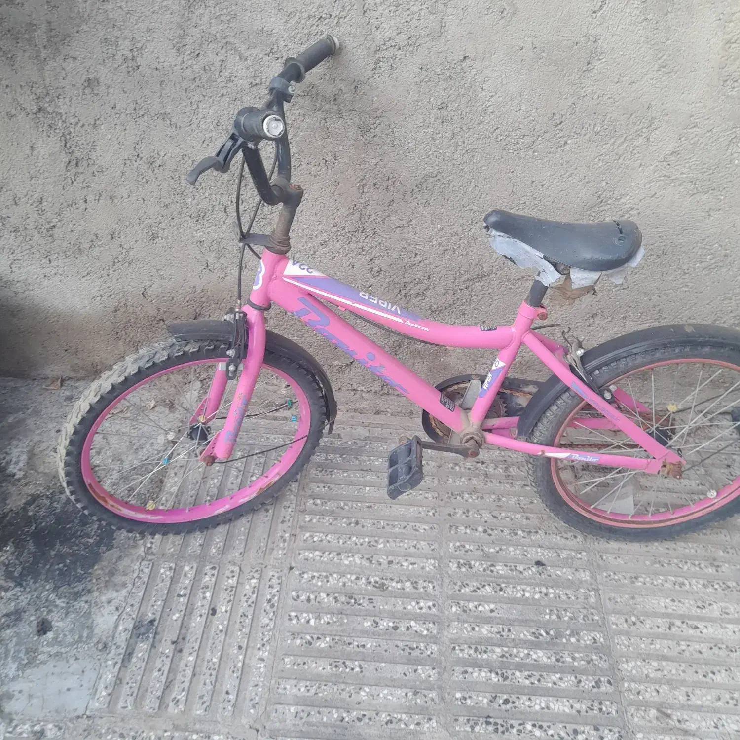 فروش دوچرخه دخترانه ۲۰|دوچرخه، اسکیت، اسکوتر|آزادشهر, |دیوار