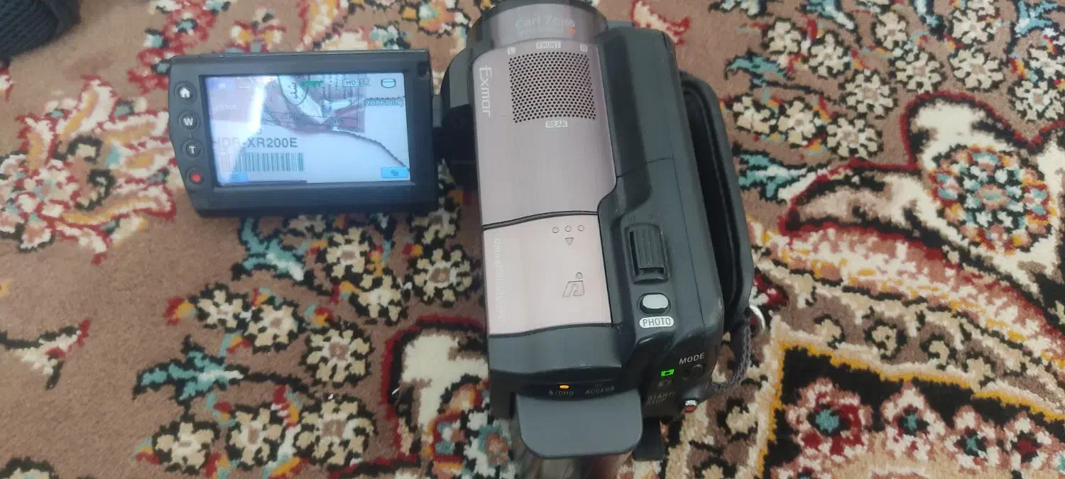 دوربین فیلمبرداری Handy cam|دوربین عکاسی و فیلم‌برداری|خمینی‌شهر, |دیوار