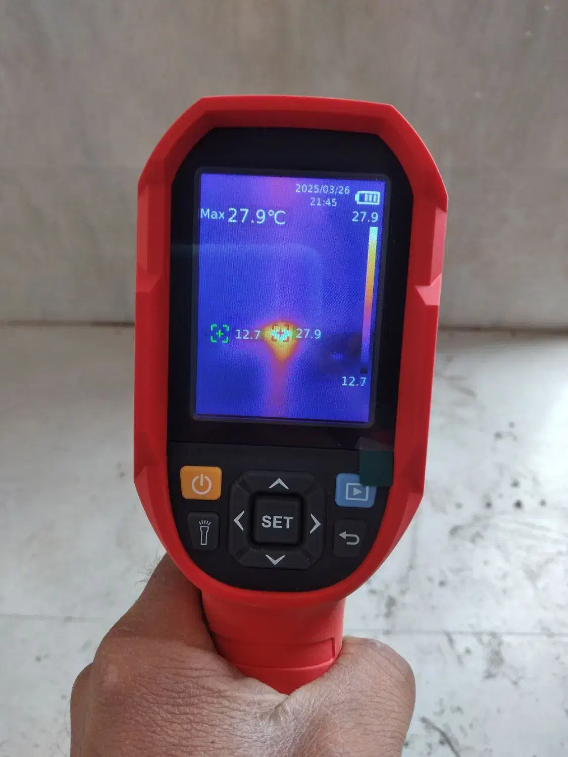 نشت یابی تخصصی تاسیسات آب ساختمان ( ترکیدگی لوله )|خدمات پیشه و مهارت|آمل, |دیوار