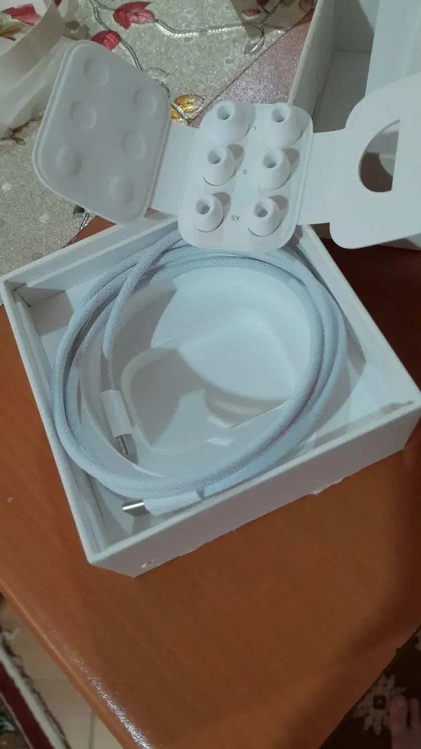 Airpods pro second generation type c|لوازم جانبی موبایل و تبلت|رشت, چمارسرا|دیوار