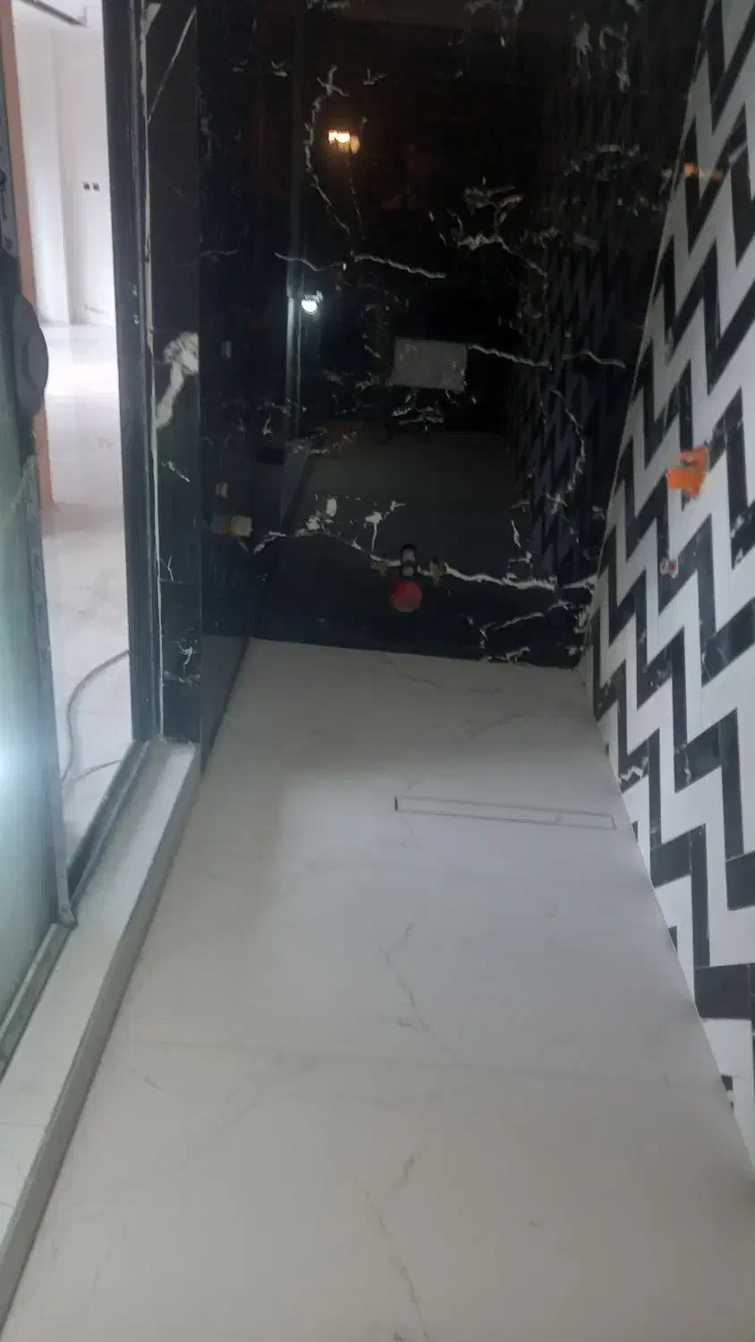 نصب انواع کاشی وسرامیک،موزائیک وبازسازی صفرتاصد|خدمات پیشه و مهارت|تنکابن, |دیوار