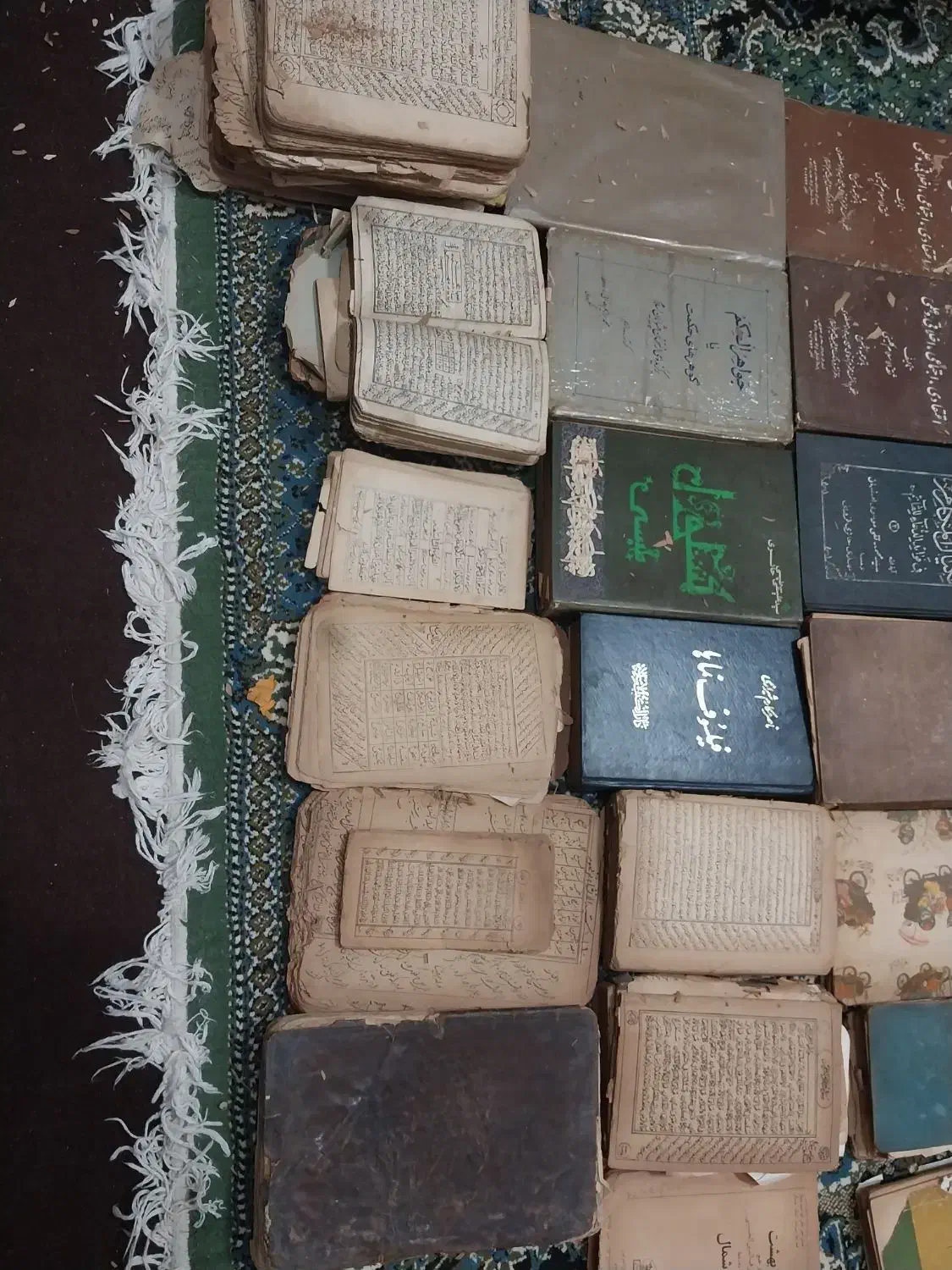 کتاب خیلی قدیمی|کتاب و مجله تاریخی|رشت, خمیران زاهدان|دیوار