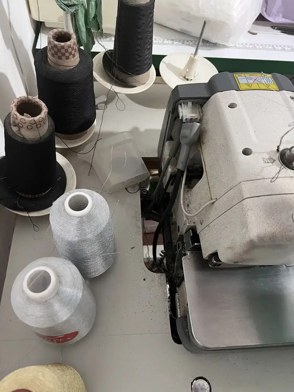 چرخ زیگزال ۴ نخ|چرخ خیاطی و ریسندگی|خاوران, |دیوار