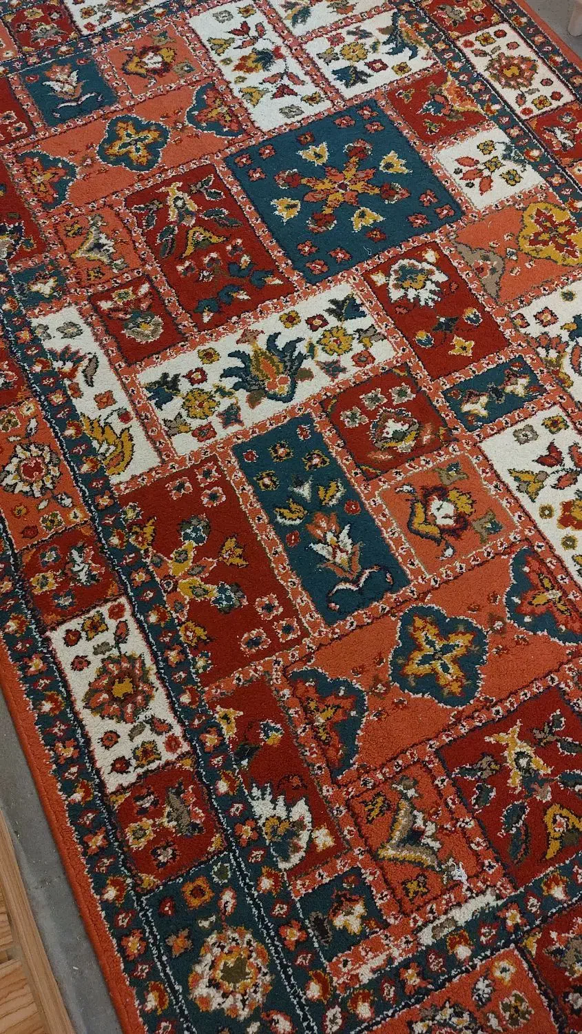 قالیچه ۴ متری طرح خشتی برند فرش مشهد|فرش|مشهد, چهارچشمه|دیوار