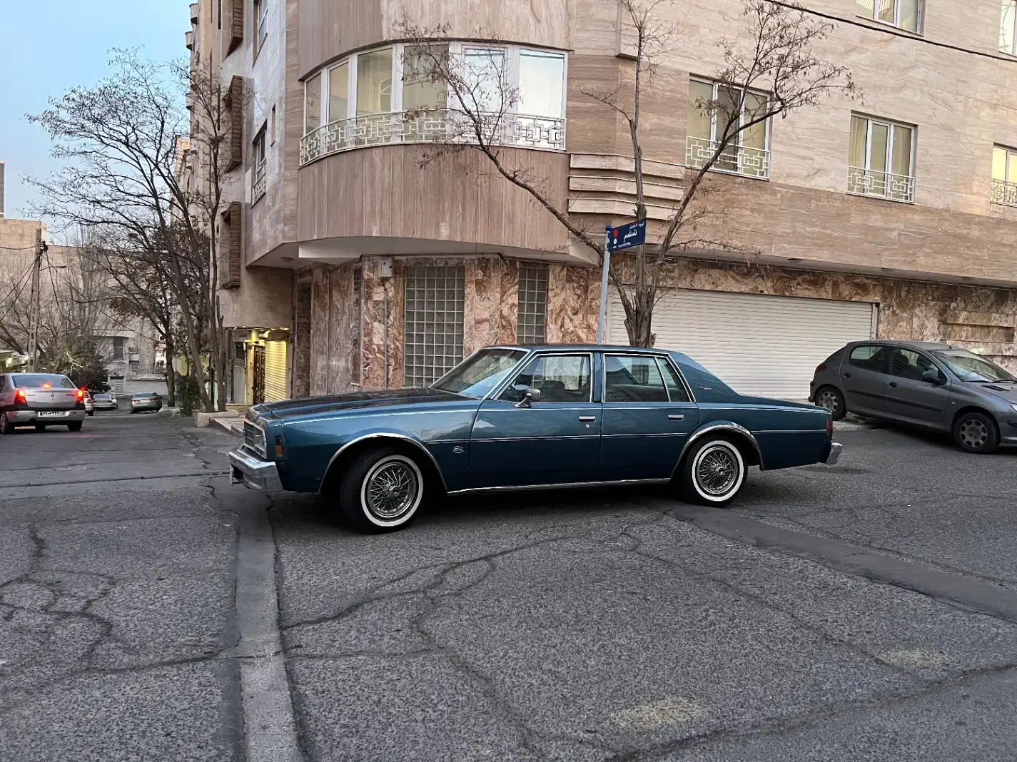 شورولت ایمپالا ۱۹۷۷|خودرو کلاسیک|تهران, پارک شهر|دیوار