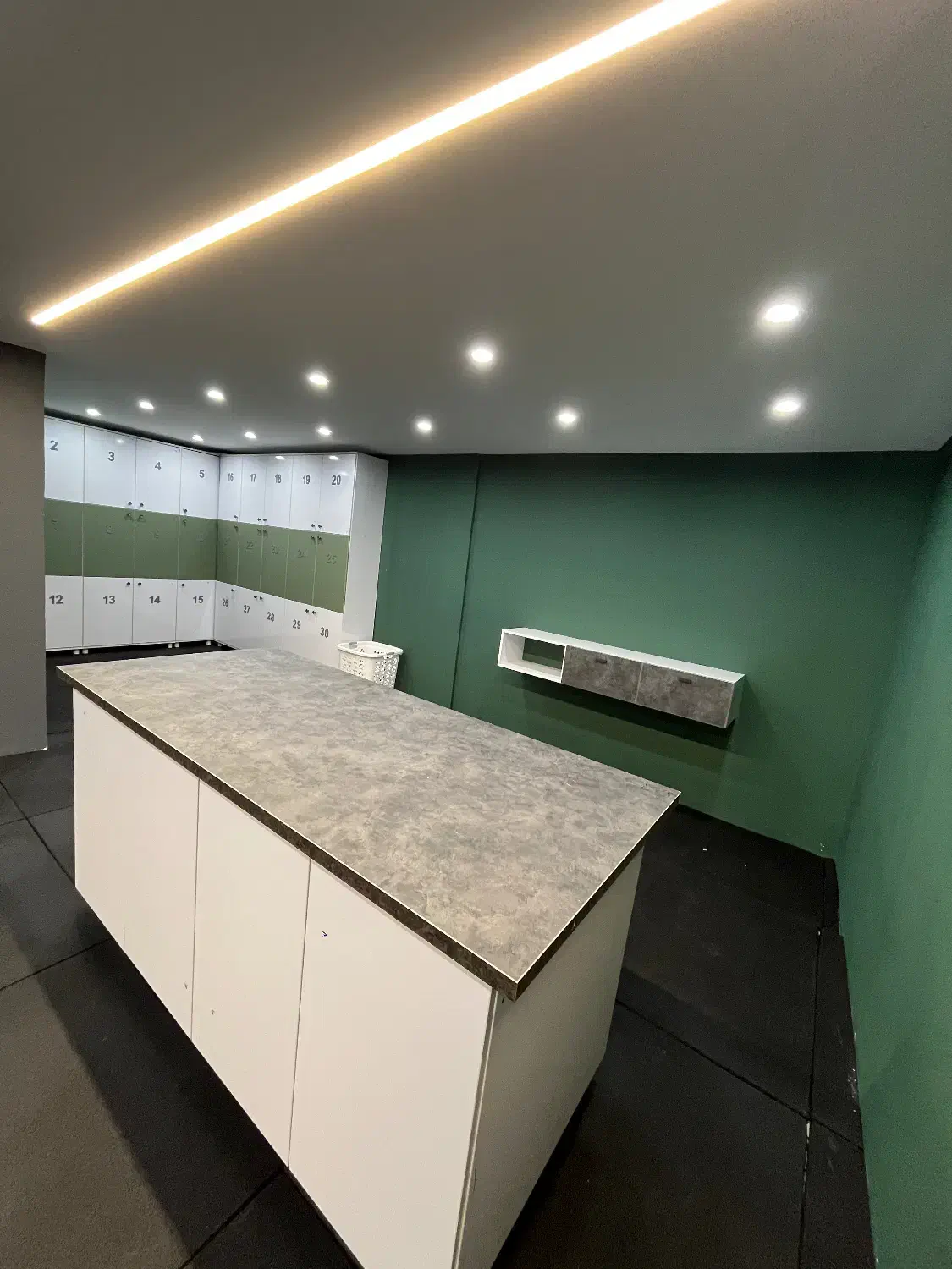 باشگاه زنانه تیاریکس - یوگا - کراسفیت و غیره|اجارهٔ مغازه و غرفه|قزوین, |دیوار