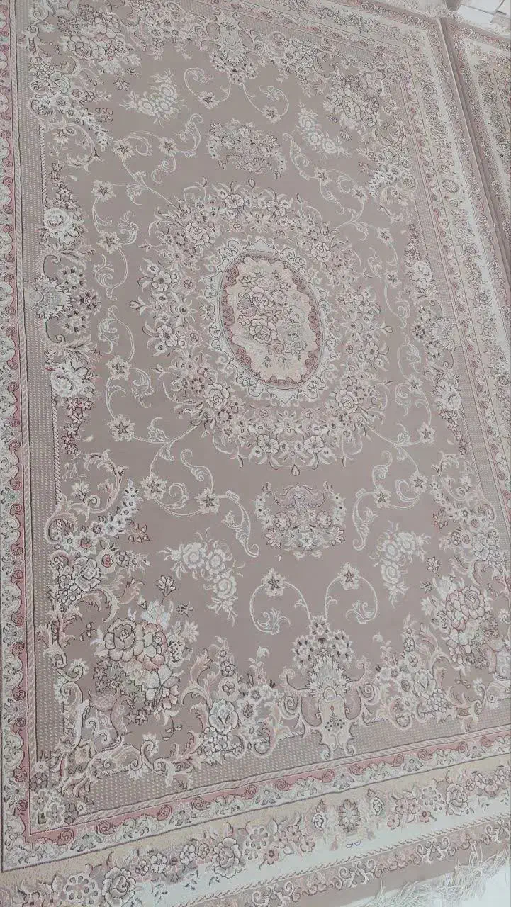 فرش ۱۲ متری کرم فندقی پاتریس کاشان|فرش|بابل, |دیوار