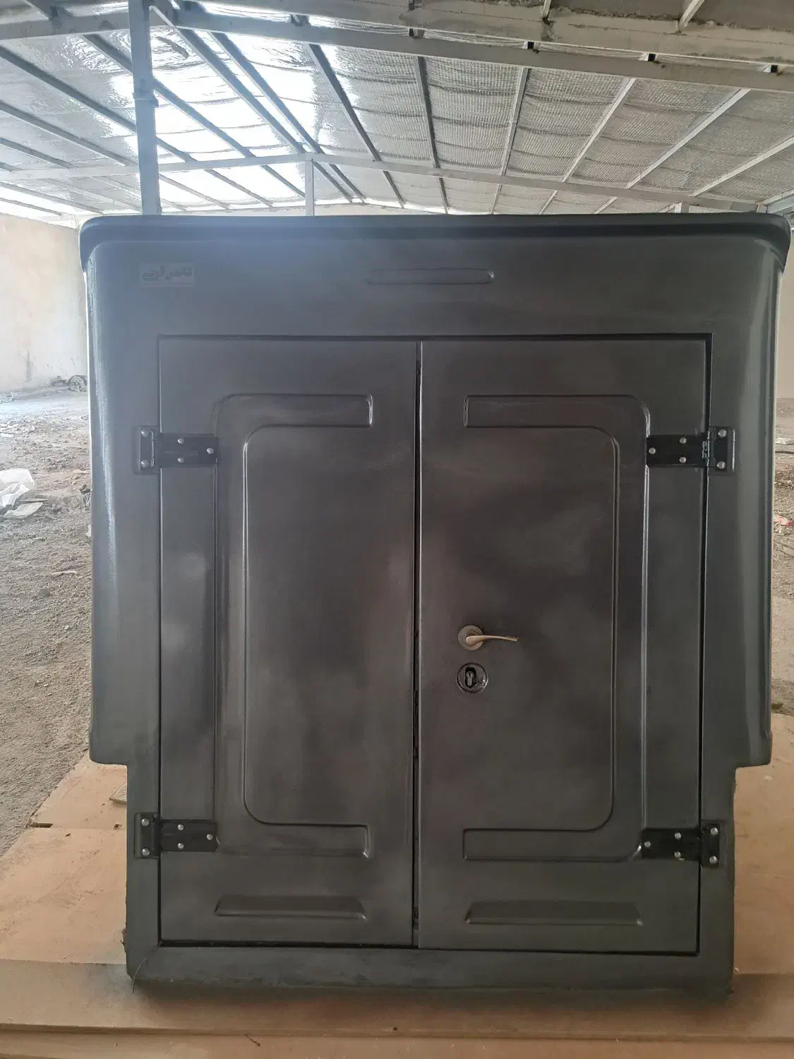 اتاق فایبر کلاس وانت آریسان|قطعات یدکی و لوازم جانبی|قدس, شهرک صنعتی زاگرس|دیوار