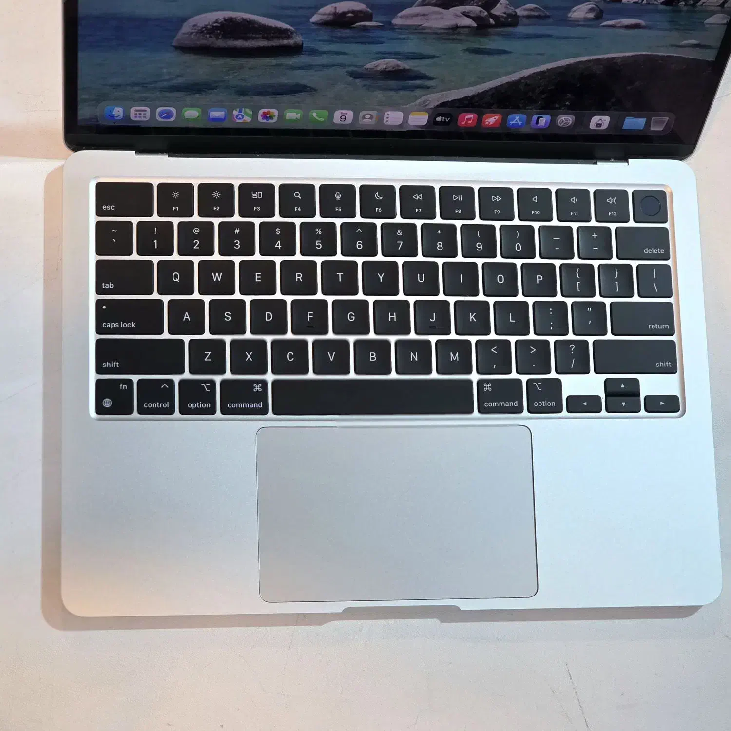 لپتاپ Macbook Air سلامت باتری 99|رایانه همراه|شیراز, ملاصدرا|دیوار