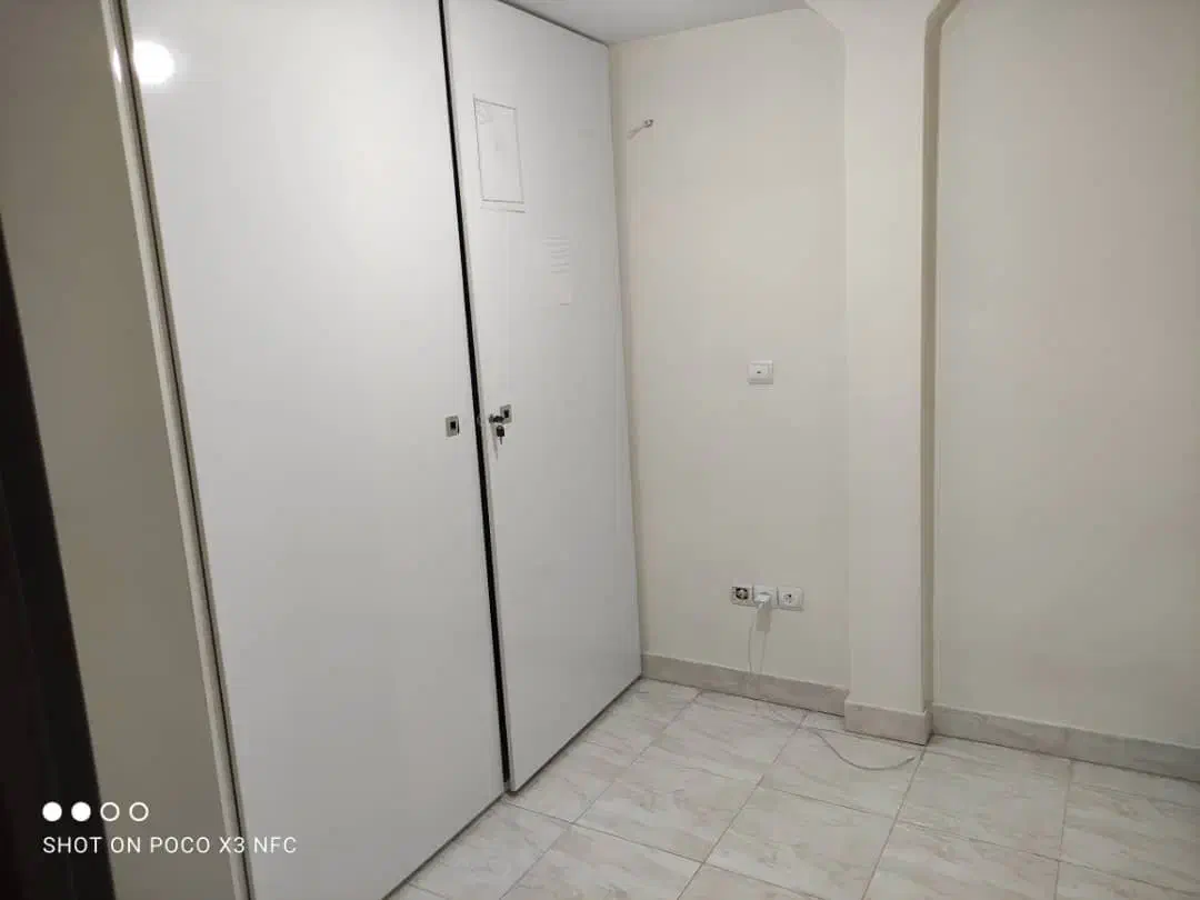 میدان هلال‌احمر ۶۰متر دو خواب