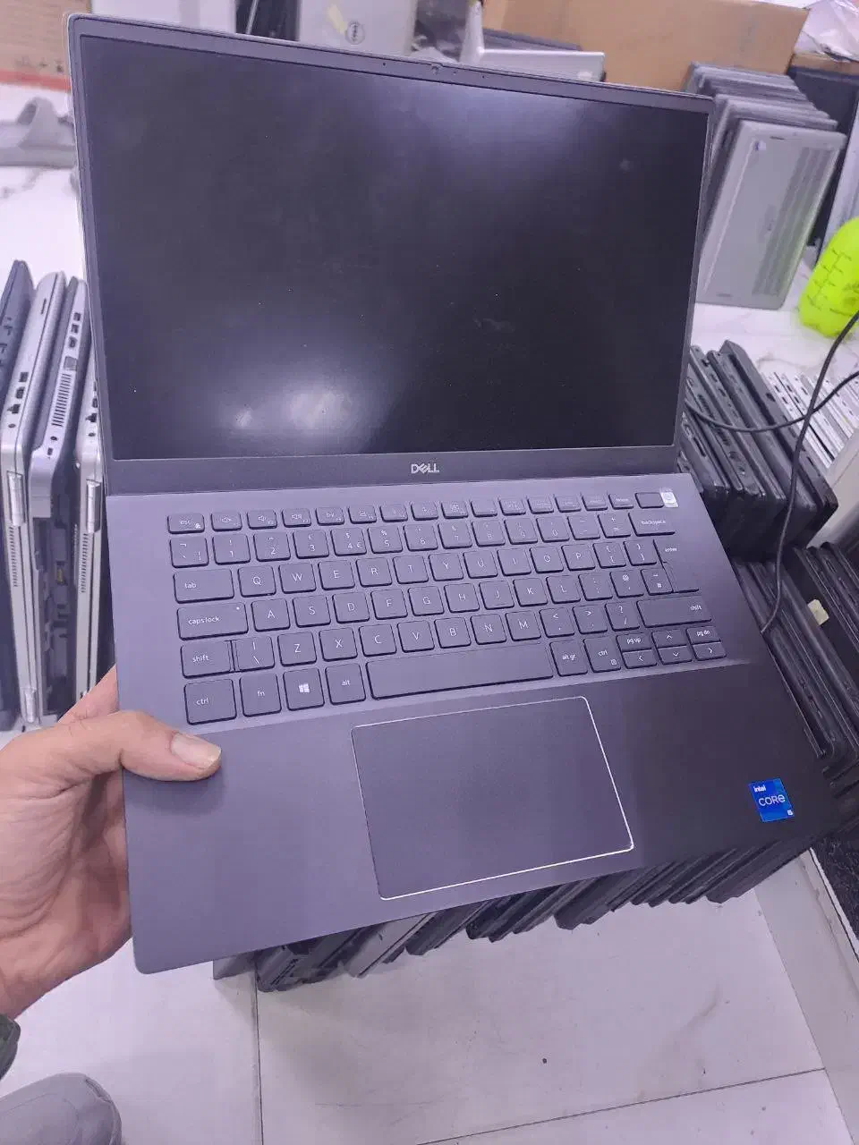 لپ تاپ dell وسترو 3400|رایانه همراه|قم, صفائیه|دیوار