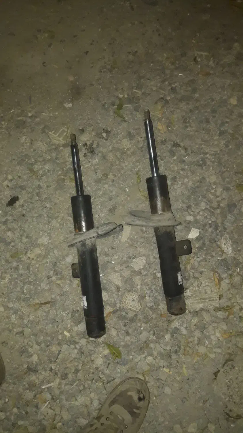 کمک فنر جلو ۲۰۶|قطعات یدکی و لوازم جانبی|همدان, |دیوار