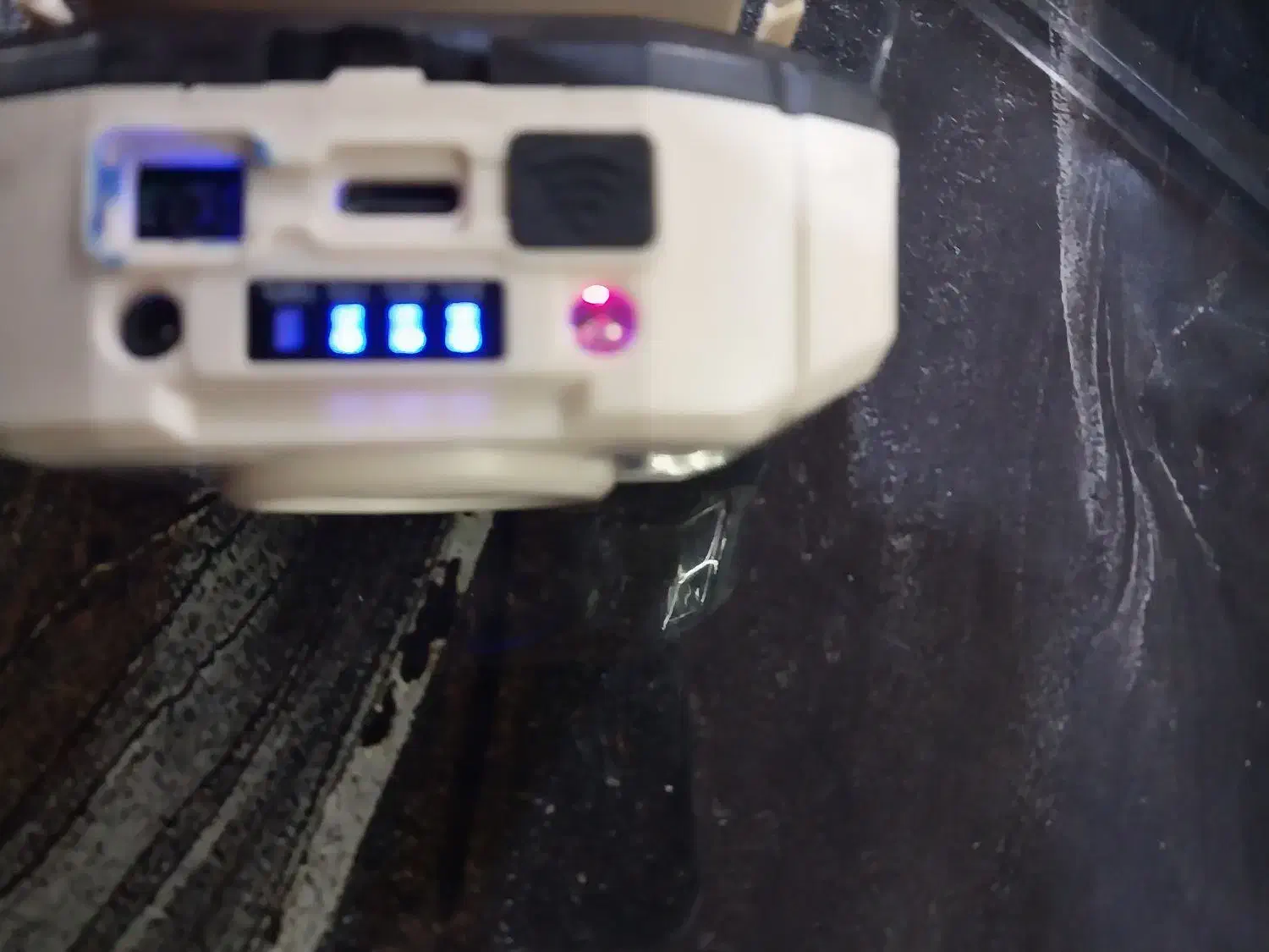 چراغ قوه|لامپ و چراغ|سامان, |دیوار