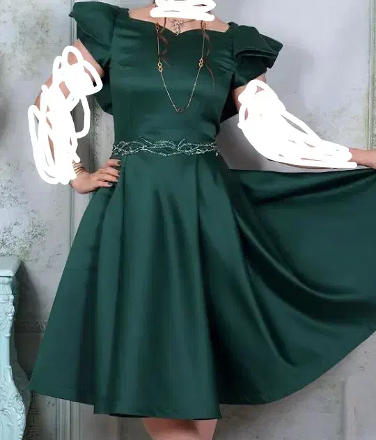 لباس مجلسی|لباس|فومن, |دیوار