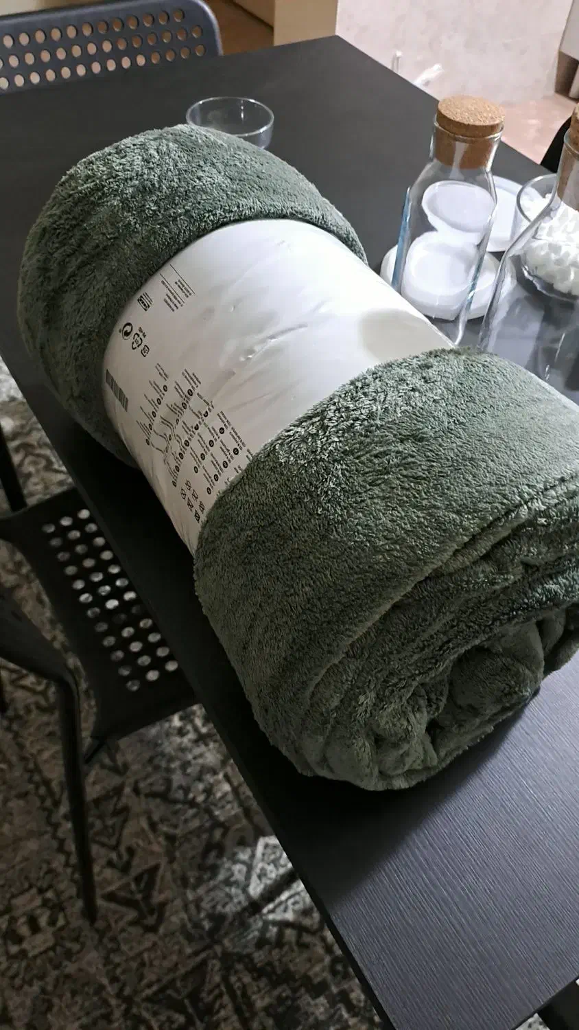 پتو ایکیا IKEA|رختخواب، بالش، پتو|پرند, فاز ۵|دیوار