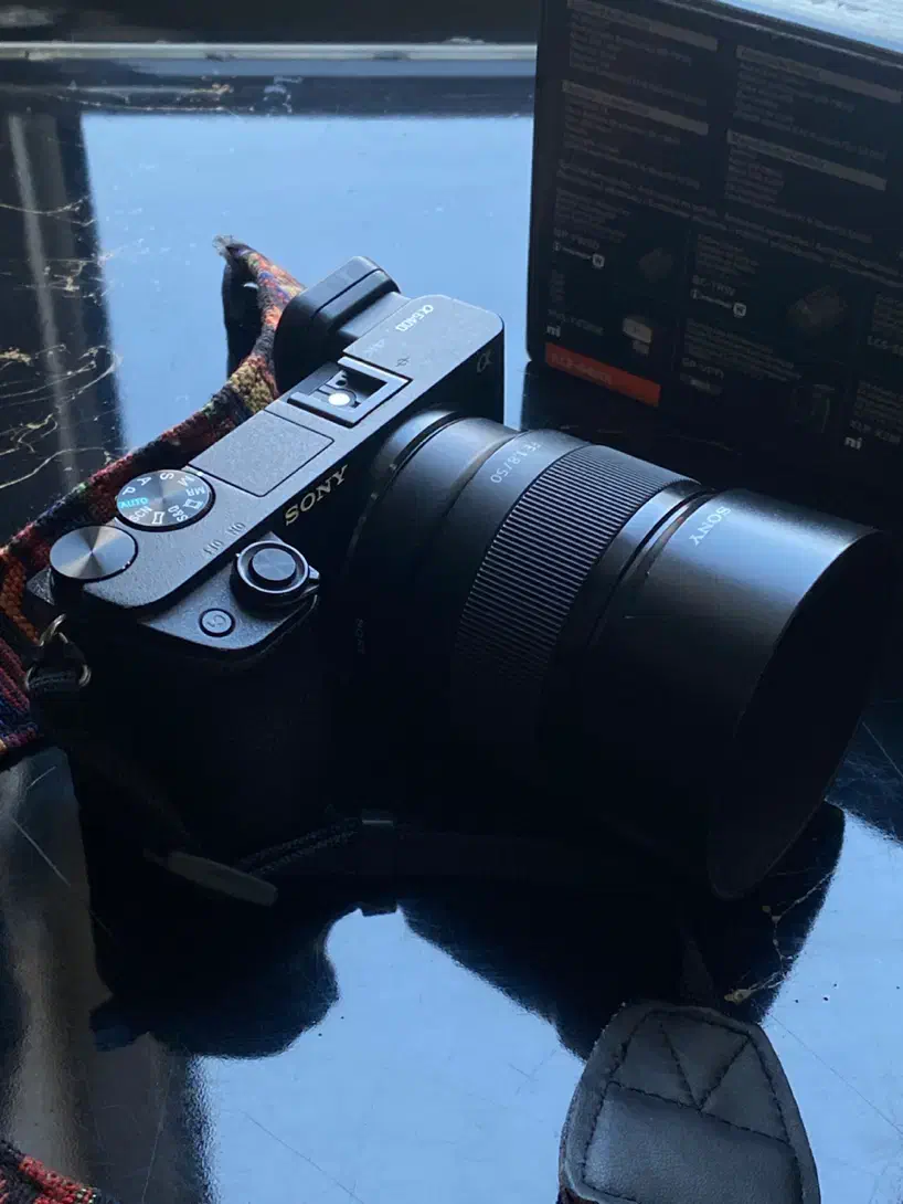 دوربین sony a6400  با تمامی وسایل|دوربین عکاسی و فیلم‌برداری|خرم‌آباد, |دیوار