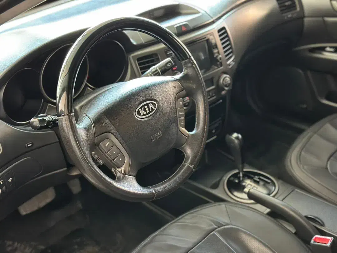 اپتیما ۲۰۱۰ درجه یک|خودرو سواری و وانت|اصفهان, خانه اصفهان|دیوار