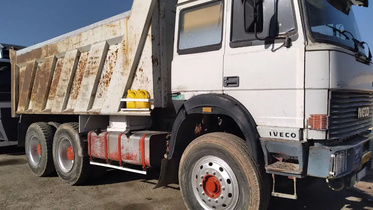 ایویکو ۳۳۰ * ۴۰تن|خودرو سنگین|خرم‌آباد, |دیوار